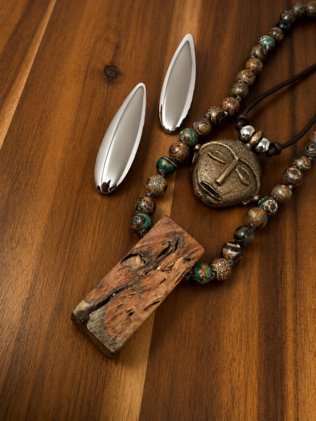 The Mosi Wood + Resin Pendant Necklace