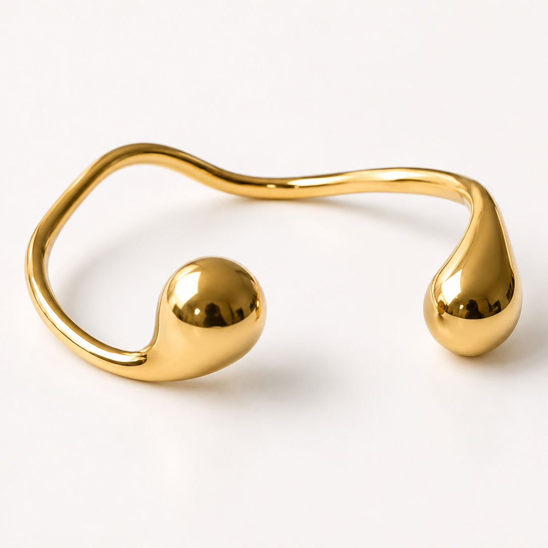 Sculptural Gold Open Cuff Bracelet – Modern Waterproof Stainless Steel Jewelry